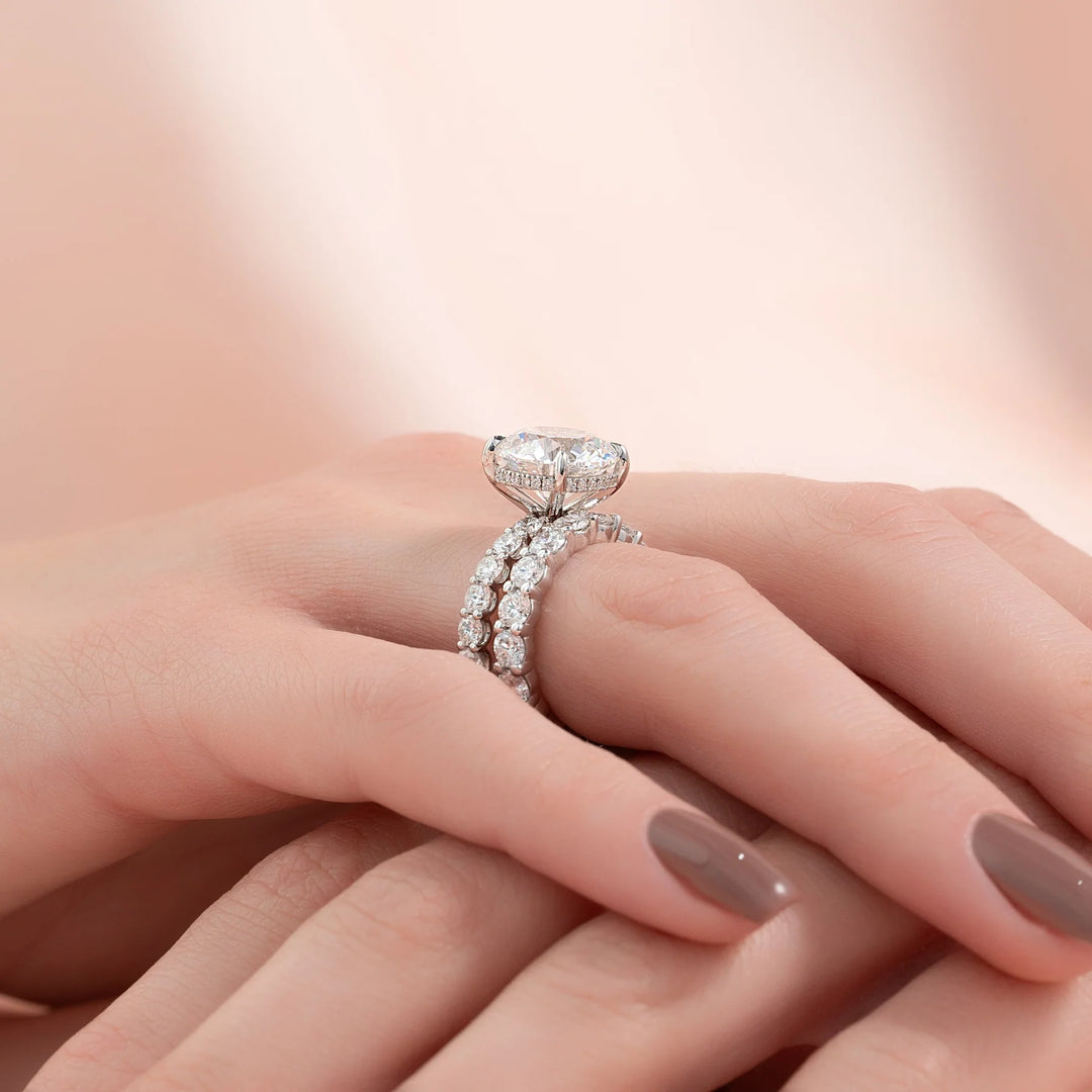 JITTI - Round Side Stone