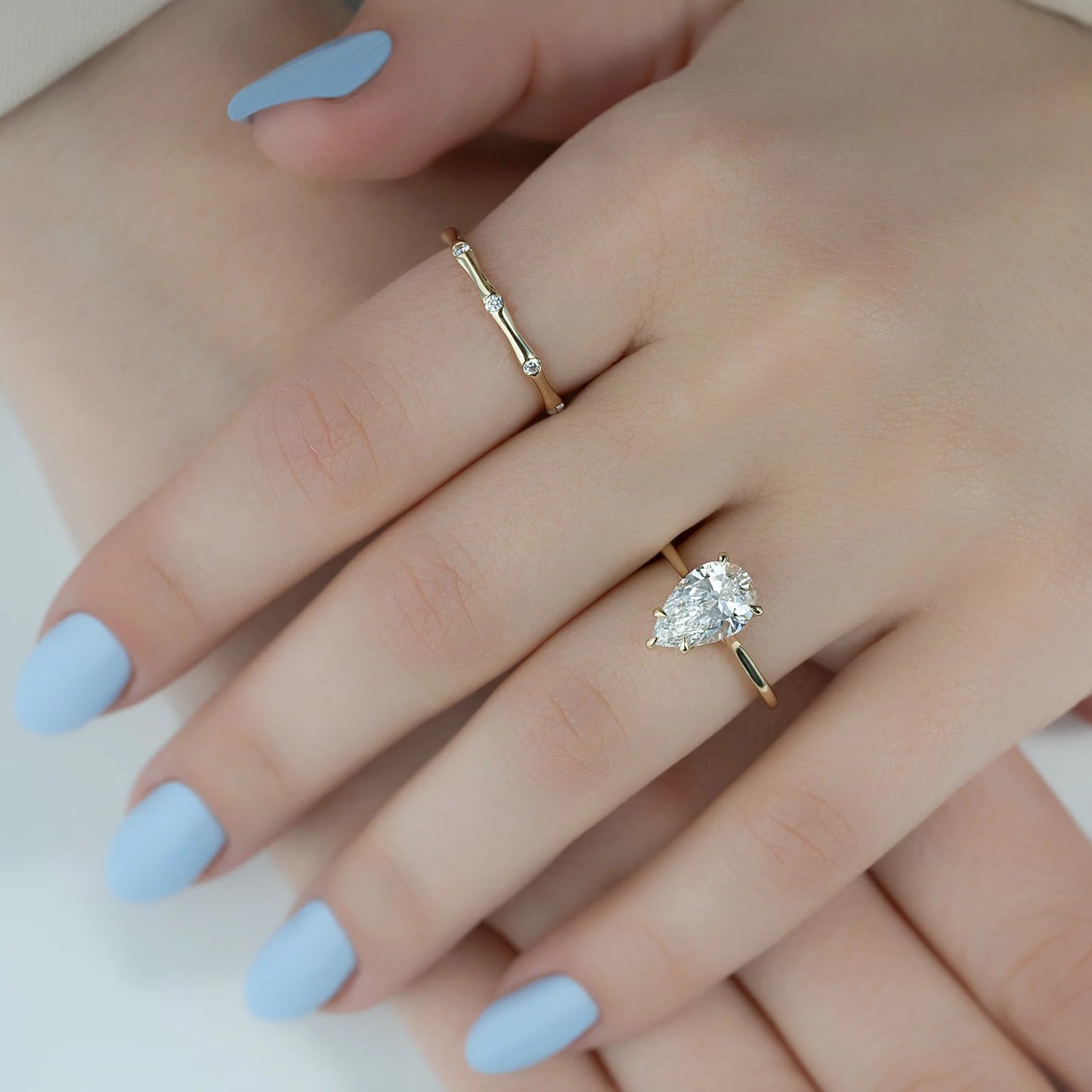 The Lalo - Pear Solitaire