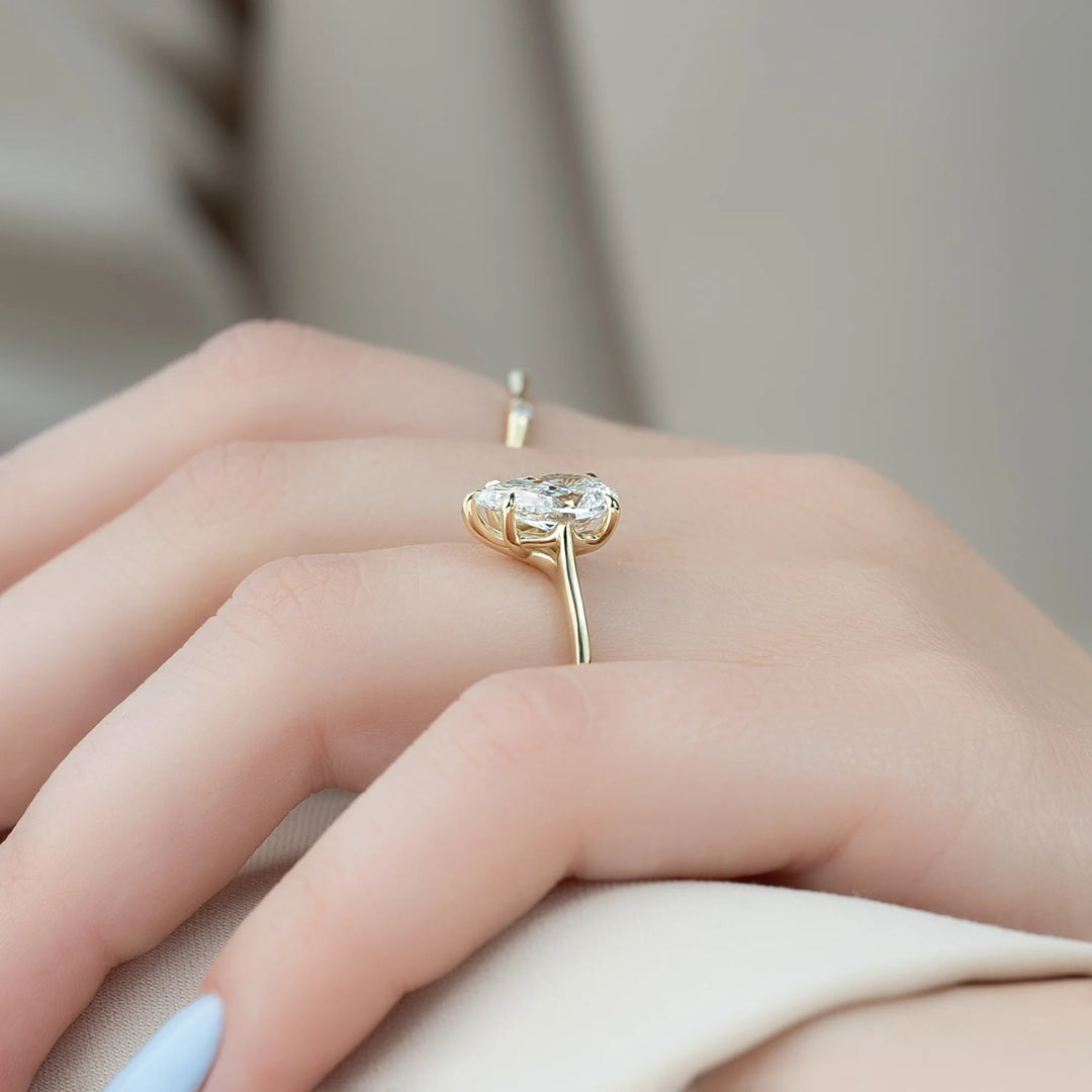 The Lalo - Pear Solitaire
