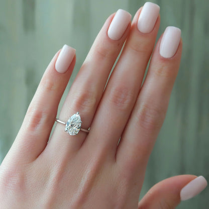 The Lalo - Pear Solitaire